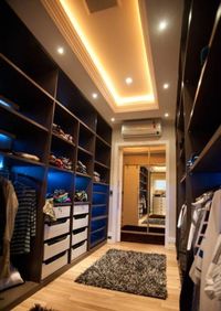 Большая открытая гардеробная комната с комбинированным наполнением Южно-Сахалинск